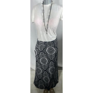 INC International Concepts Womens  long Maxi  Skirt Size L Black White  poly Spd